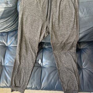 lululemon Soft Jersey Tapered Pant Regular